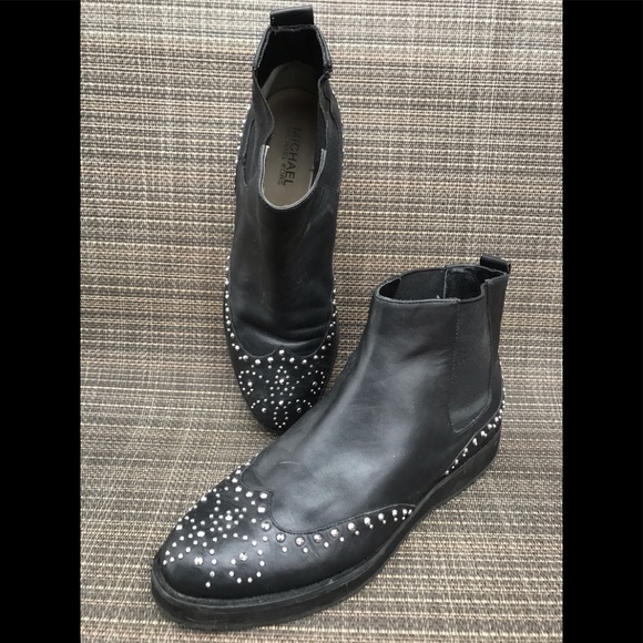 Michael Kors booties - Picture 1 of 4